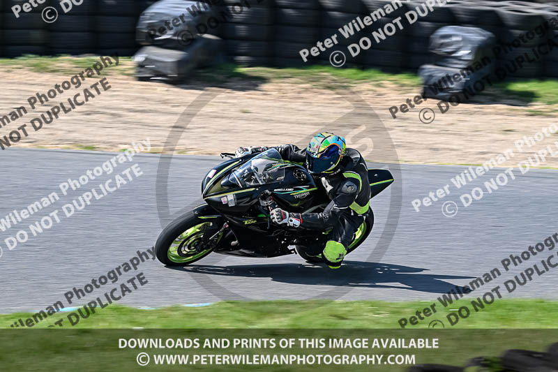 enduro digital images;event digital images;eventdigitalimages;lydden hill;lydden no limits trackday;lydden photographs;lydden trackday photographs;no limits trackdays;peter wileman photography;racing digital images;trackday digital images;trackday photos